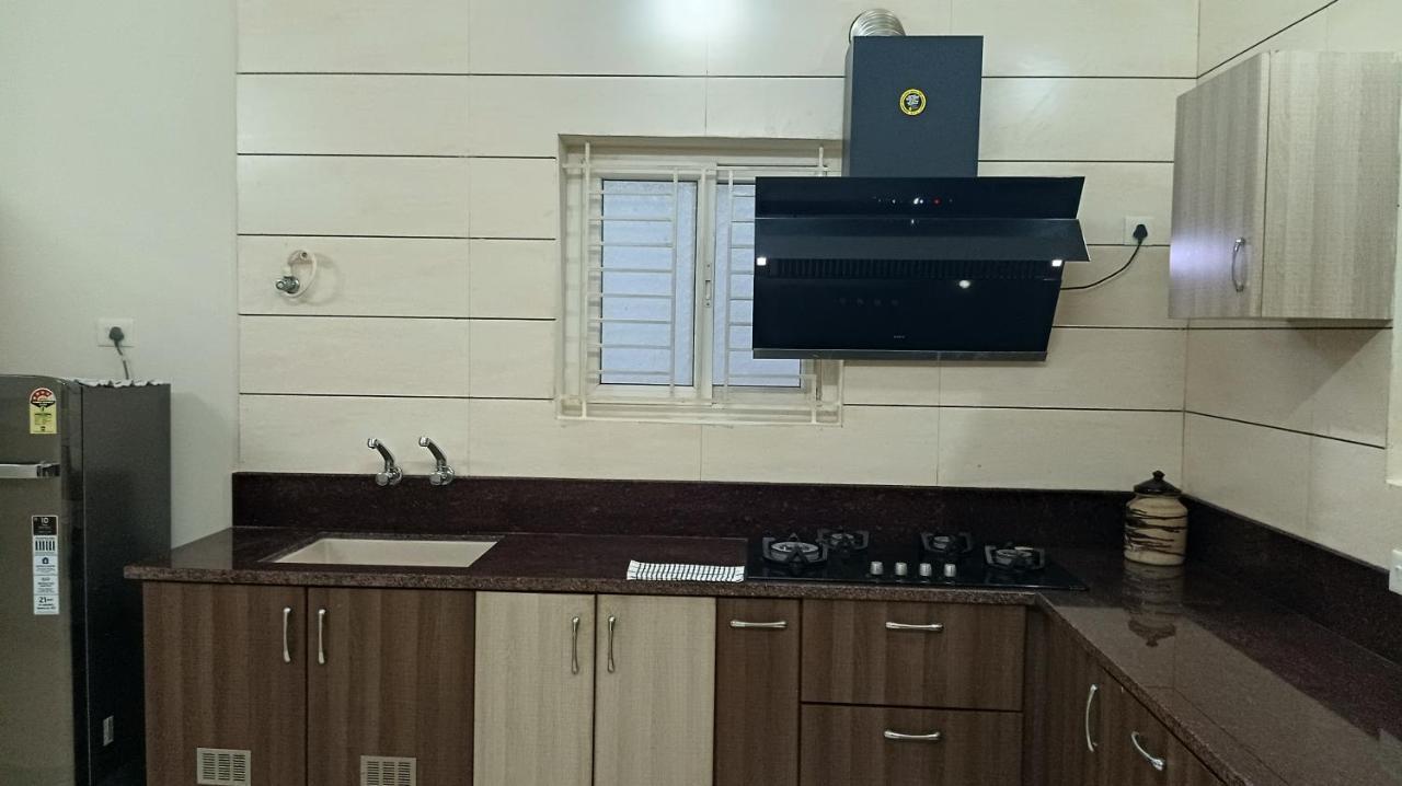 Shi'S Vilva - The Bungalow In Coimbatore - Near Airport, Kmch, Codesia Exterior photo